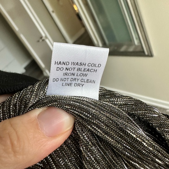 Alice Blue Metallic Gold Ribbed-Trim Top - Picture 7 of 8